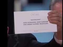 Oscars goof-up: 'La La Land' ' becomes 2017's Best Film for 30 seconds before passing award to 'Moonlight'